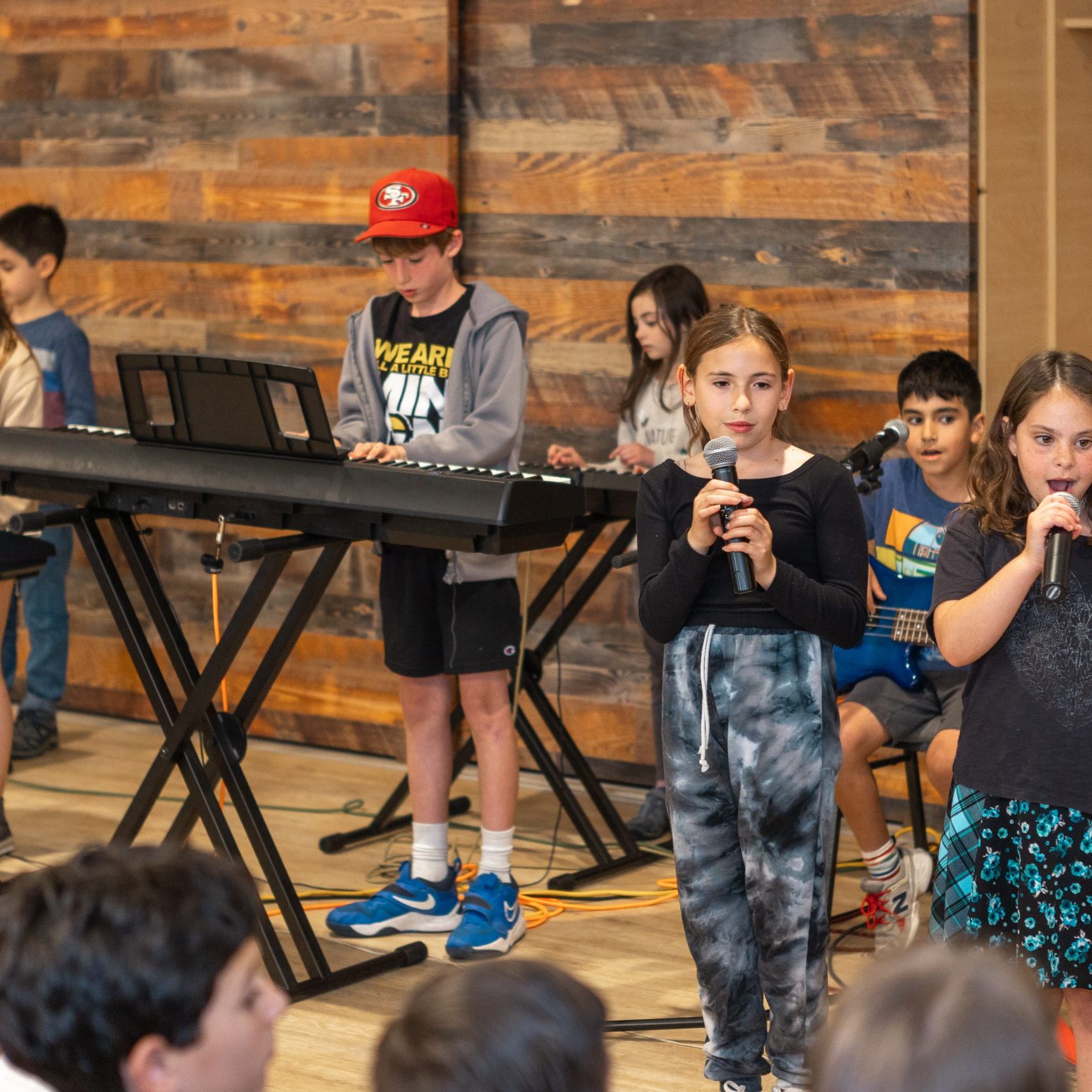 Yavneh Day School Art Walk & Concert